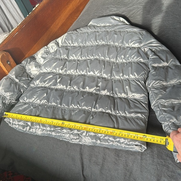 M Eileen Fisher Platinum Funnel Neck Puffer down coat. Silver. Snap buttons. EUC - Picture 13 of 16